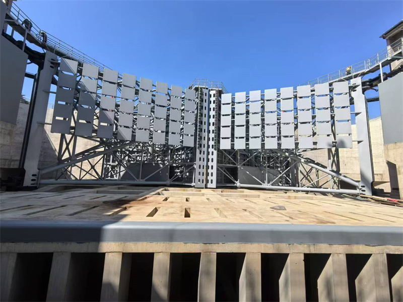 京杭大運(yùn)河諫壁船閘閘門